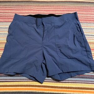 Eddie Bauer Women's Blue Nylon Spandex Cargo Shorts Size 10‎